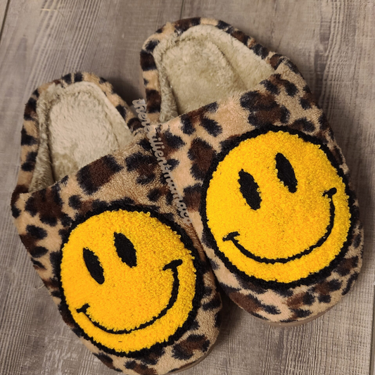 Leopard Smiley Face Slippers